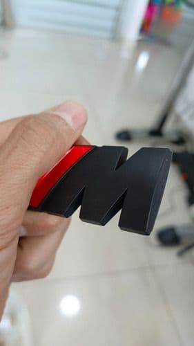 Emblema Bmw ///m Mpower Persiana Negro Frontal Barras